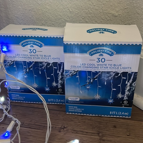 📦 Dangling Star Christmas Lights (Set of 2 Strands + Extra Star Pieces) - Picture 3 of 7